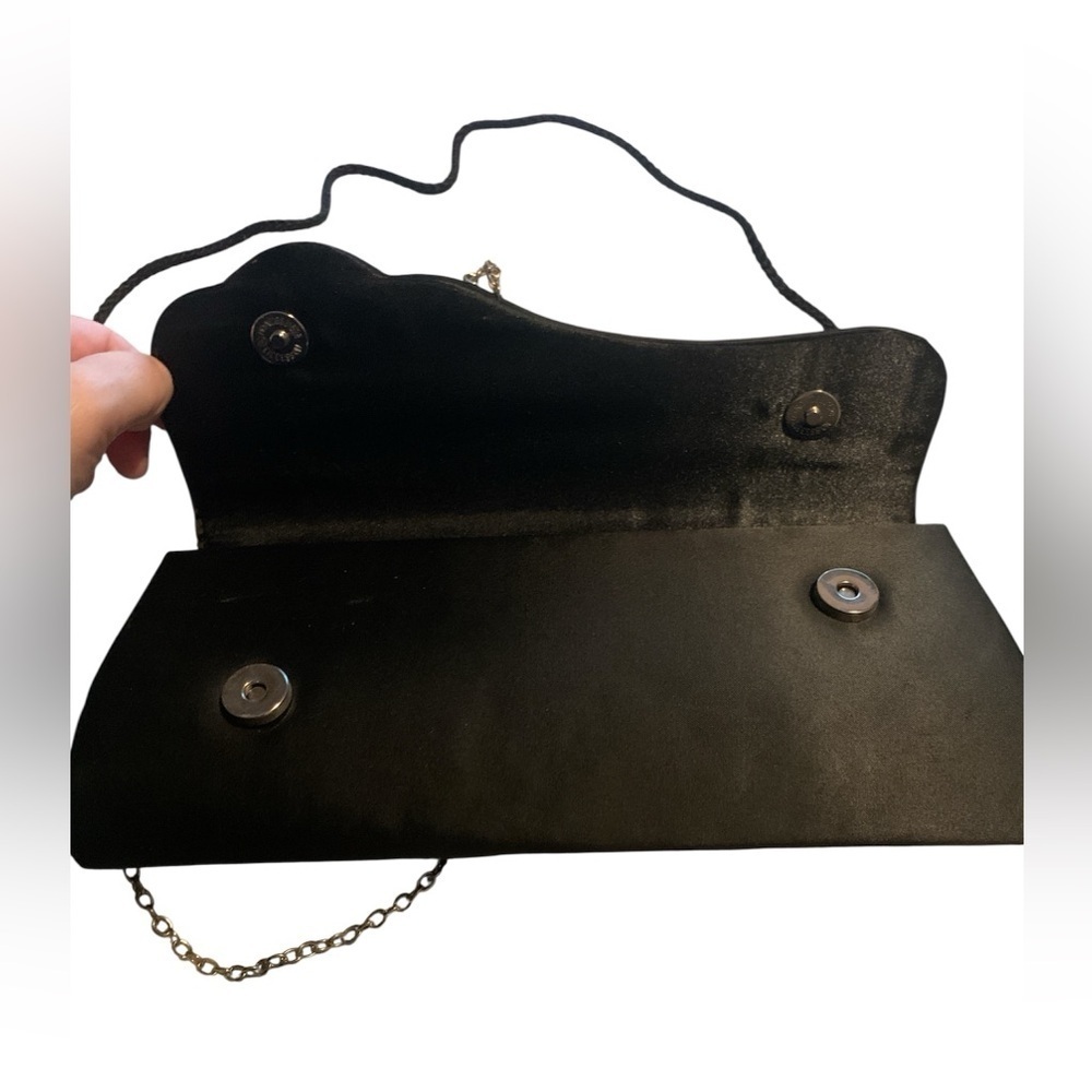 Chic Black Beaded Clutch - Picture 5 of 9